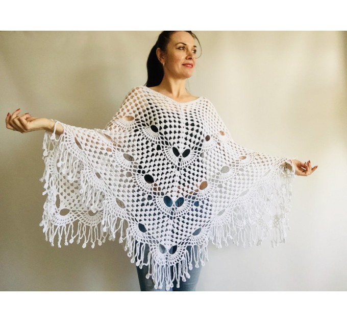  Poncho women, Prayer shawl men meditation Evening cover up Unisex Vegan festival clothing Plus size Crochet summer cape Fringe White Black  Poncho  