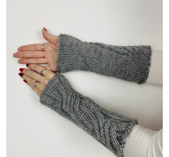  Outlander Claire's Mittens, Gray Wool Mittens, Fingerless Gloves, Arm Warmers, Alpaca Gauntlets, Winter Women Mitts, Outlander gifts wife  Mittens / Gauntlets  4