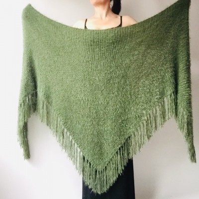 Green Bride Shawl For Wedding Fuzzy Knit Triangle Bridal Wrap With Pin Brooch