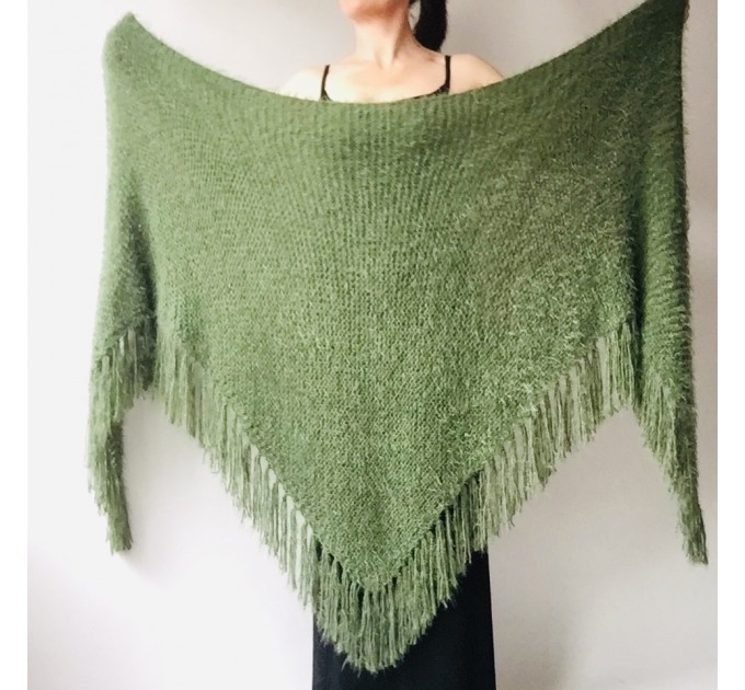  Green Bride Shawl For Wedding Fuzzy Knit Triangle Bridal Wrap With Pin Brooch  Shawl / Wraps  