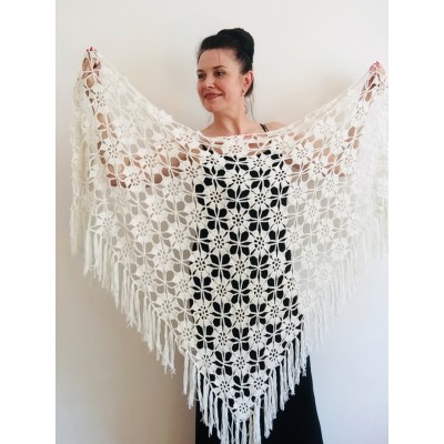 White wedding shawl alpaca triangle shawl fringe mohair bridal winter shawl Crochet Wedding shawl ivory warm wool shawl Knitted wrap