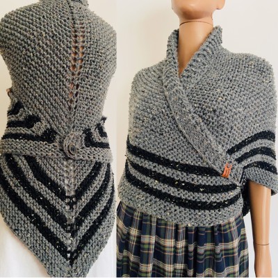 Outlander Claire shawl grey alpaca tweed triangle shawl knit shoulder wrap sontag celtic shawl Outlander costume gifts wife mom sister