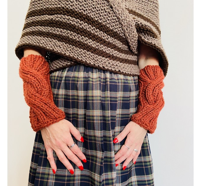 Brown Outlander inspired Claire's arm warmers alpaca mittens women hand knit mittens Outlander fingerless wool mitts Claire's gauntlets