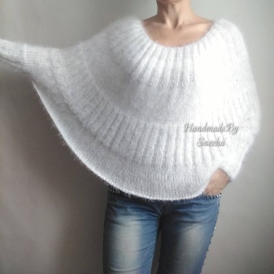 White MOHAIR SWEATER Poncho Woman Crochet Poncho Loose Fuzzy Hand Knit Sweater Fuzzy Pullover Oversize Cable Poncho Sweater White Red-Black