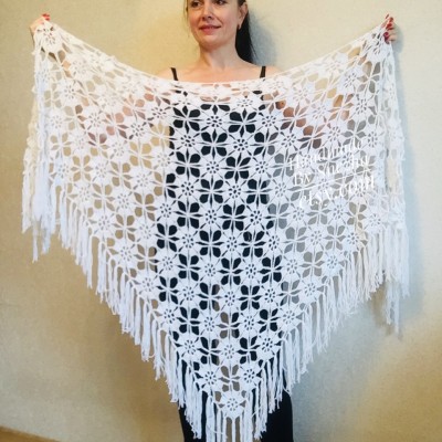 Prayer shawl Bridal shawl pin Bridesmaid Shawl Wedding Cape Wrap Gift-for-women-mom-her-birthday-gift-grandma Easy Lace hand knit shawl Gray