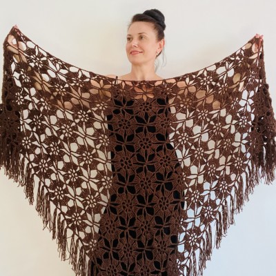 Brown Wedding shawl Alpaca Triangle shawl fringe Wool shawl Knitted wrap Mohair Bridal winter shawl Black warm Bridesmaid gift Bride shawl